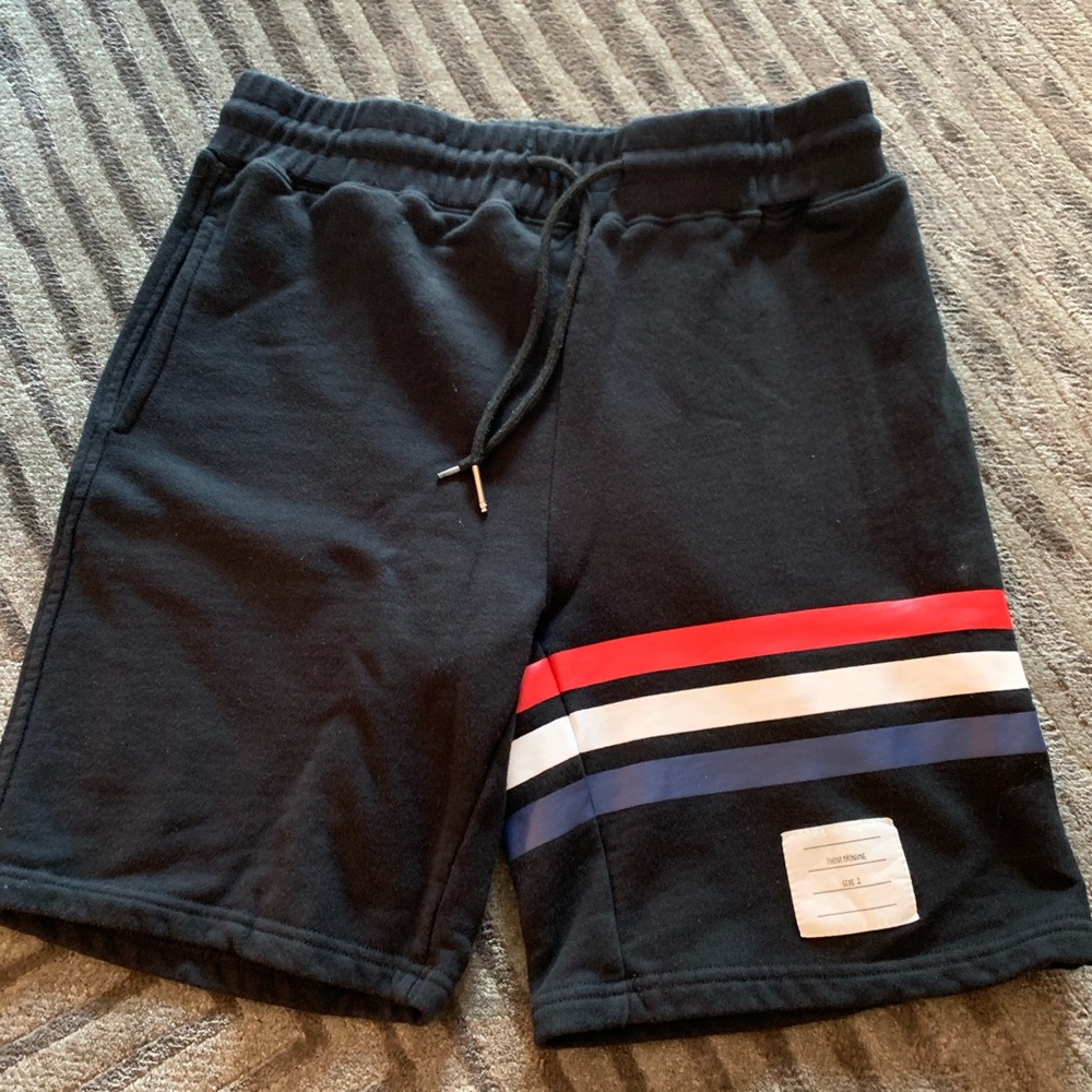 Pre Owned Thom Browne Mens shorts Large